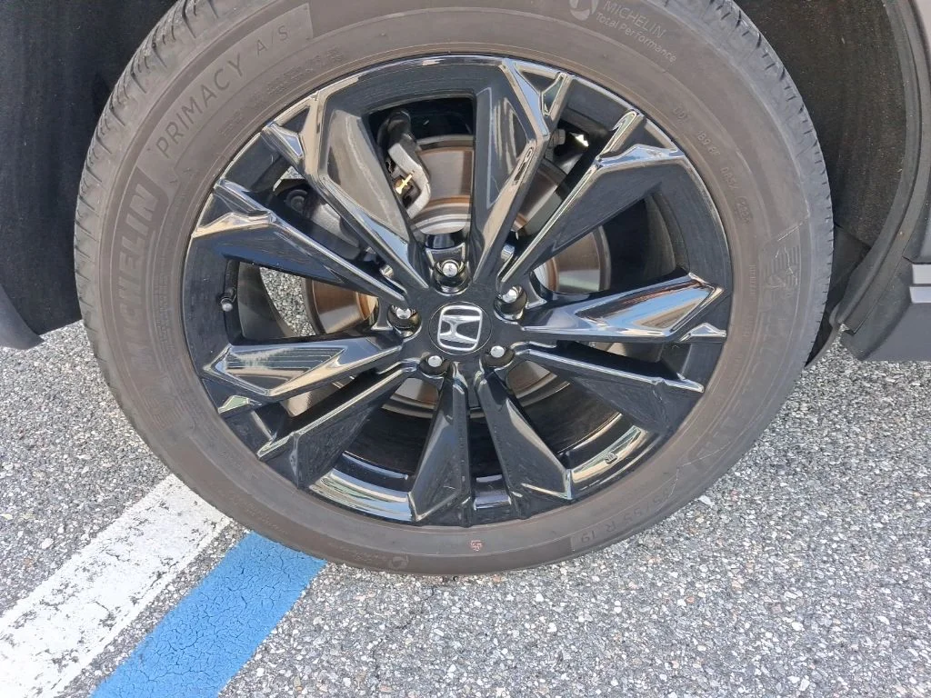 Used 2024  Honda Sport Touring image 15