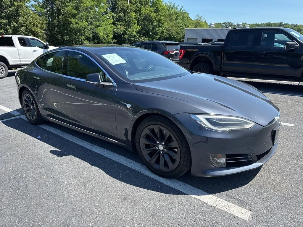 2017 Tesla Model S 100D's photo