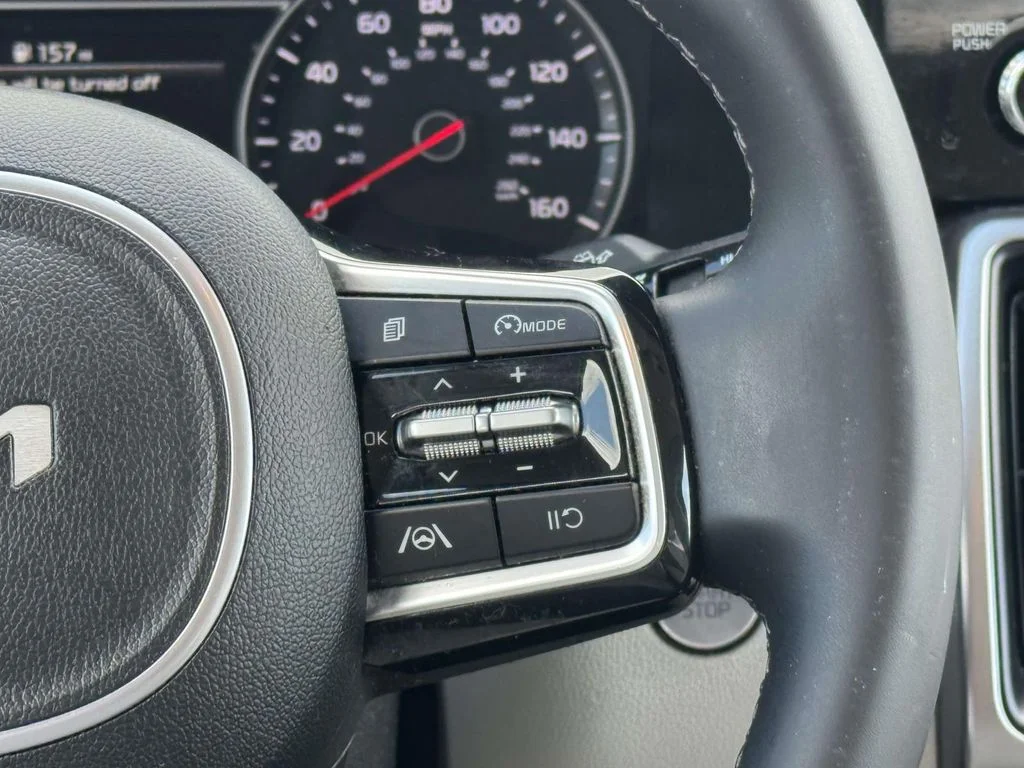 Used 2023 Silver Kia X-Line S image 22