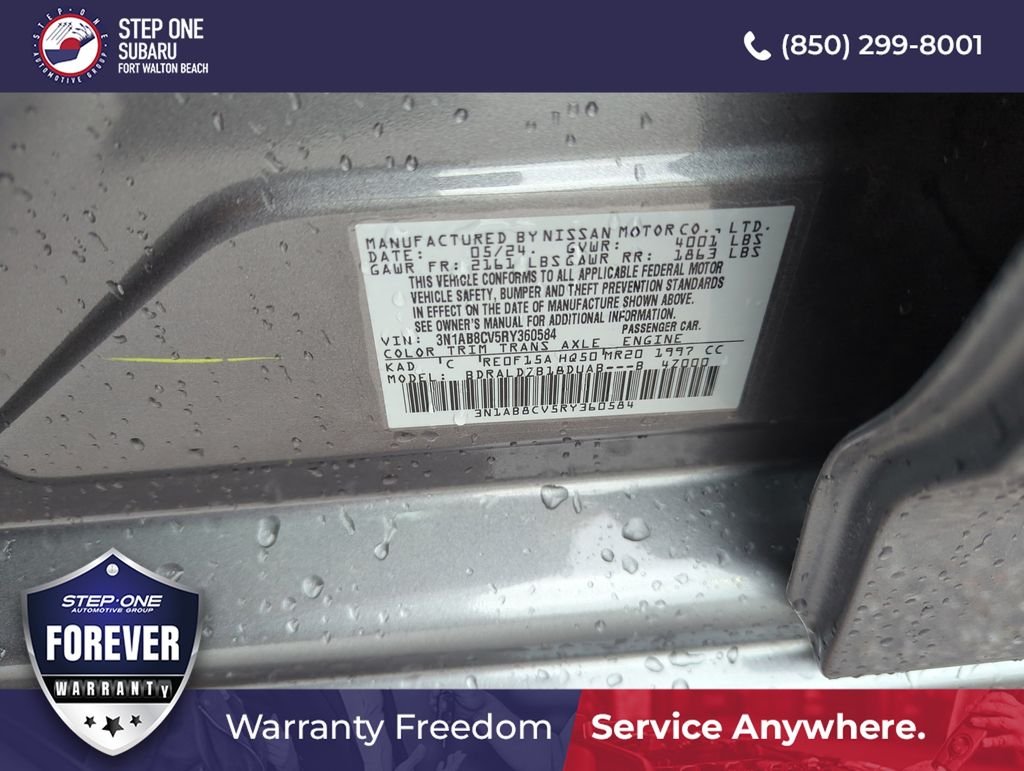 Used 2024 Gray Nissan SV image 12