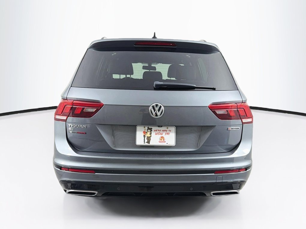 Used 2021  Volkswagen 2.0T SE R-Line Black image 8