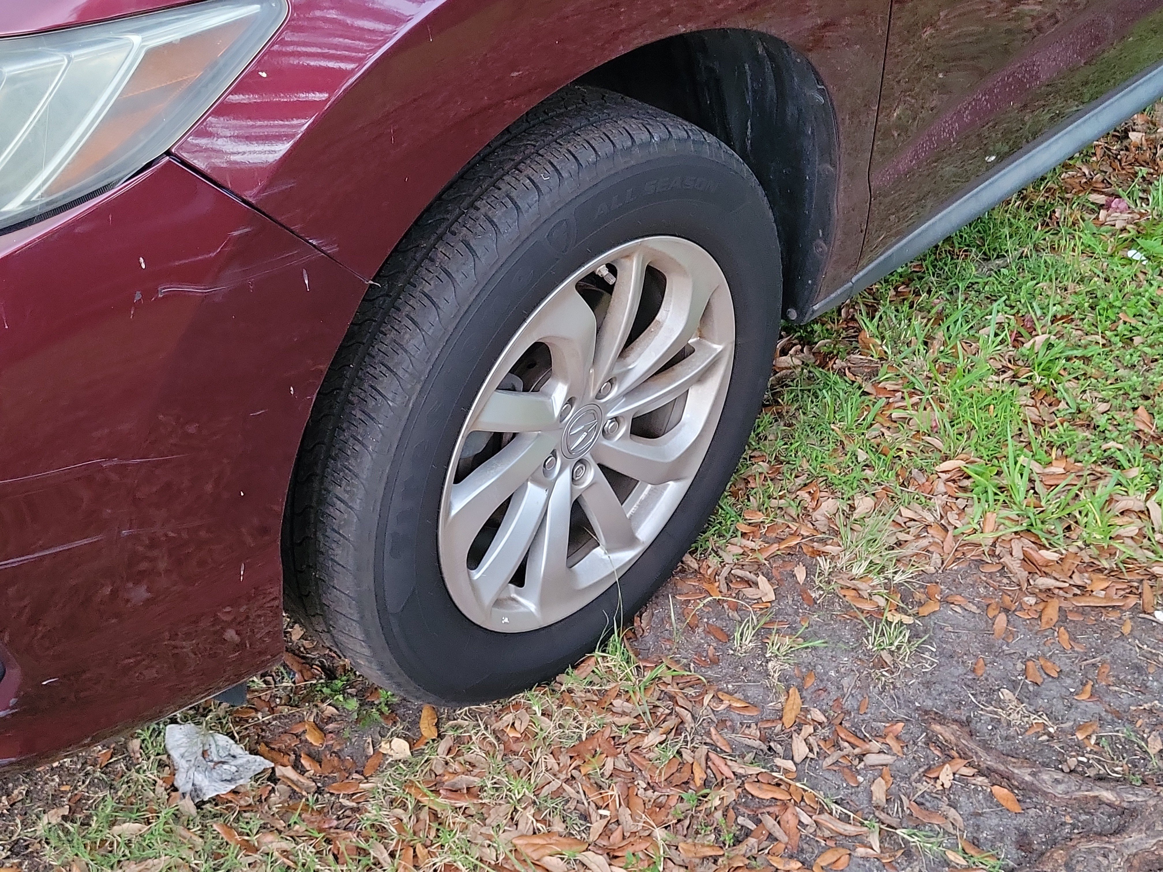 Used 2018 Basque Red Pearl Acura Technology Package image 4