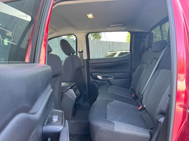 Used 2025 Red Ford XLT image 19