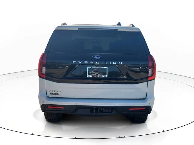 New 2026 Oxford White Ford Active image 6