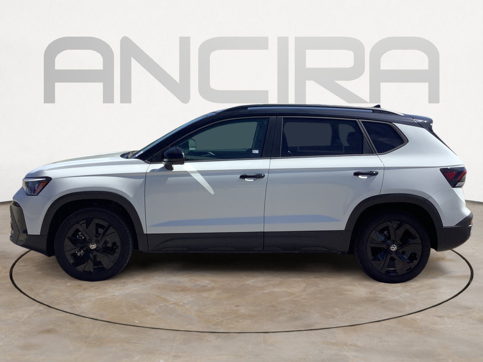 New 2026 Pure White w/Deep Black Roof Volkswagen SE Black image 5
