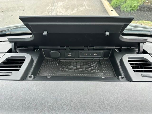 New 2026 High-tech silver metallic Mercedes-Benz Cargo 144 WB image 58