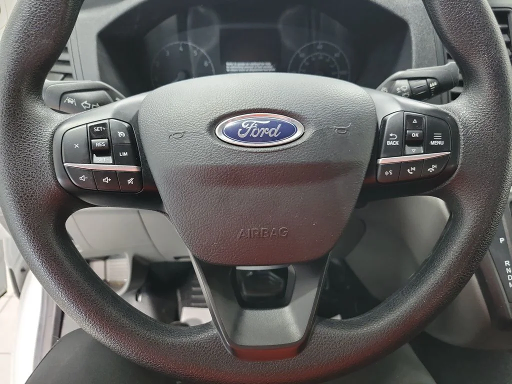 Used 2024 Oxford White Ford Base image 37