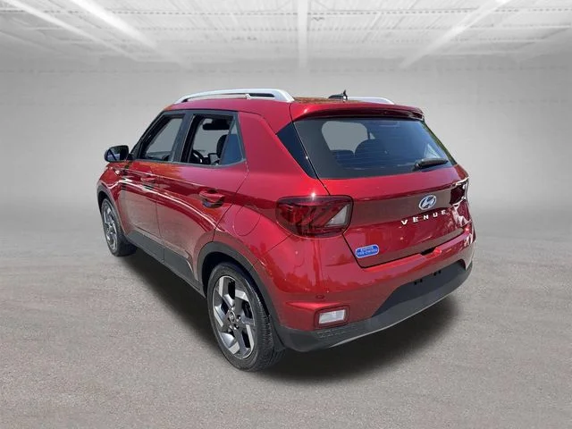 Used 2024 Red Hyundai Limited image 9