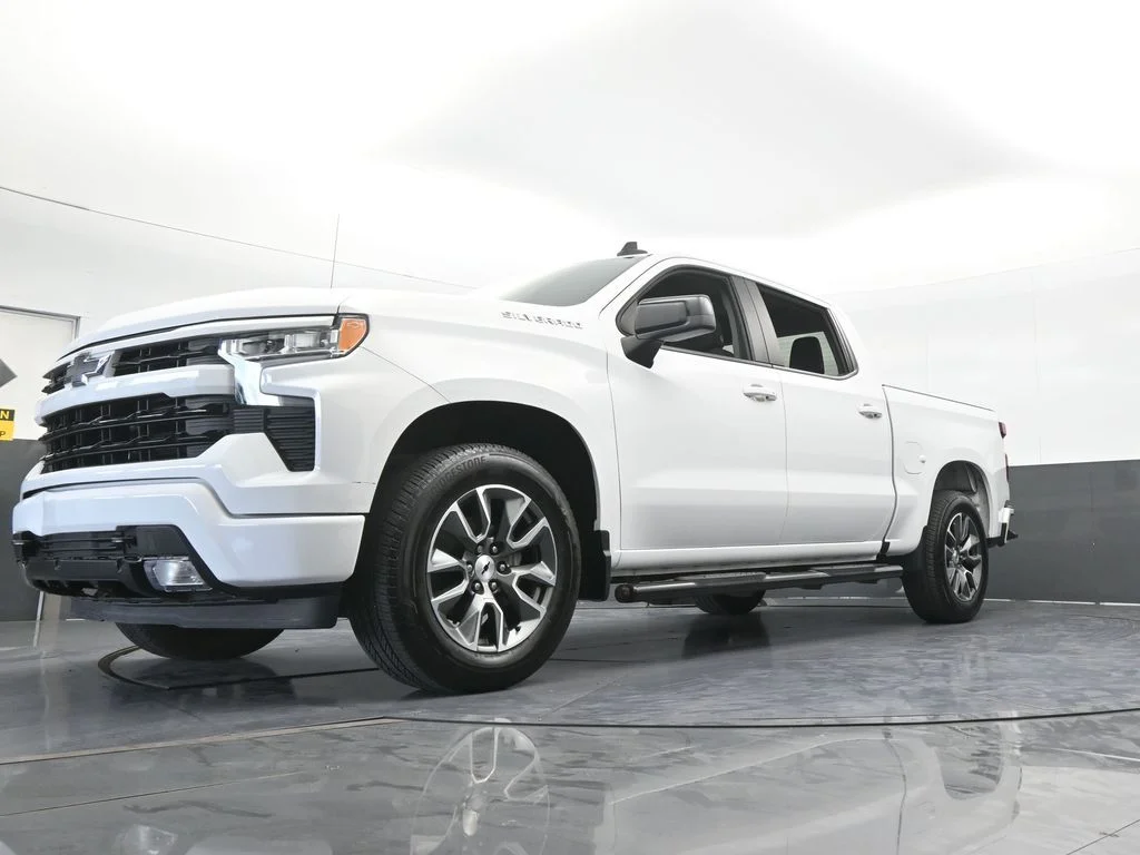 Used 2023 Summit White Chevrolet RST image 55