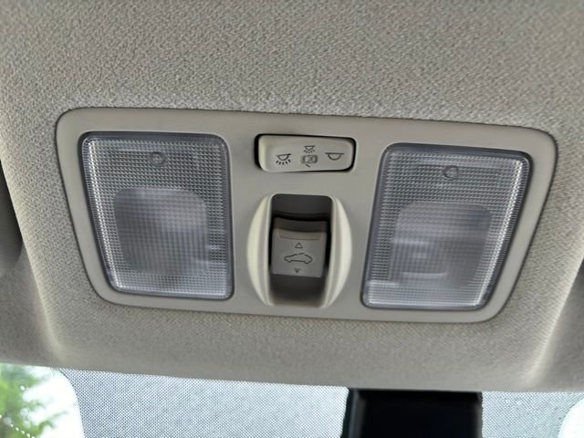 New 2026 Shimmering Silver Hyundai SEL image 30