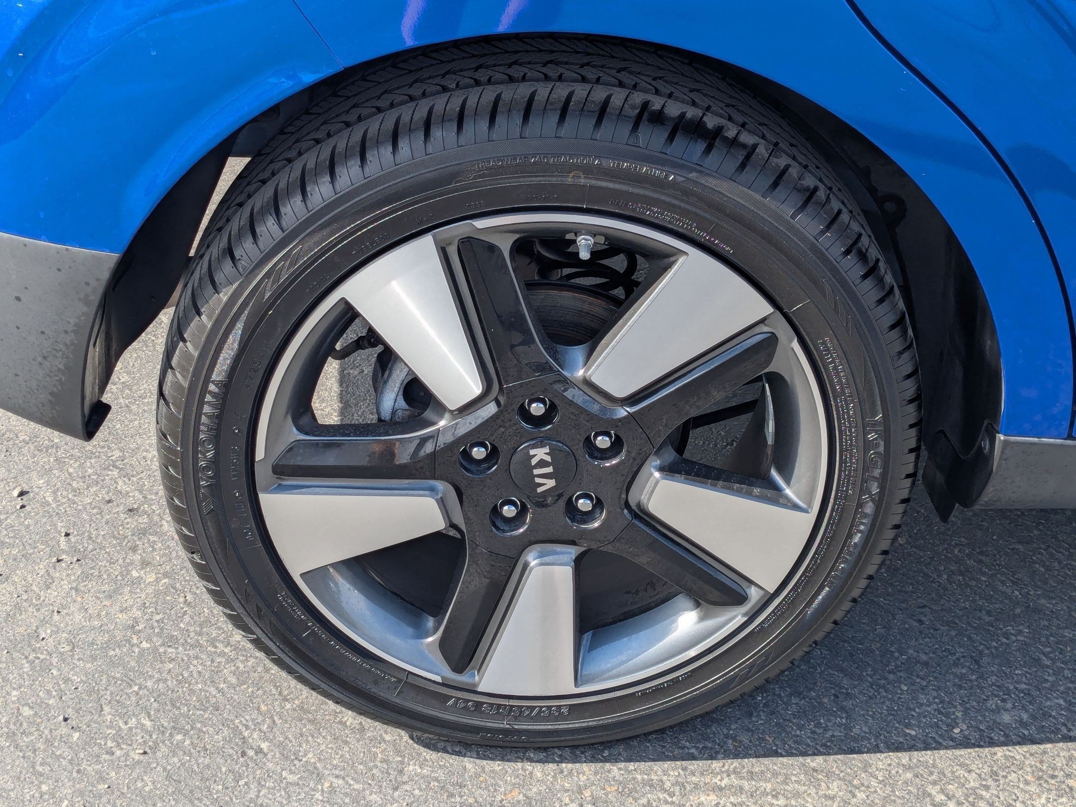 Used 2020 Neptune Blue Kia EX image 12