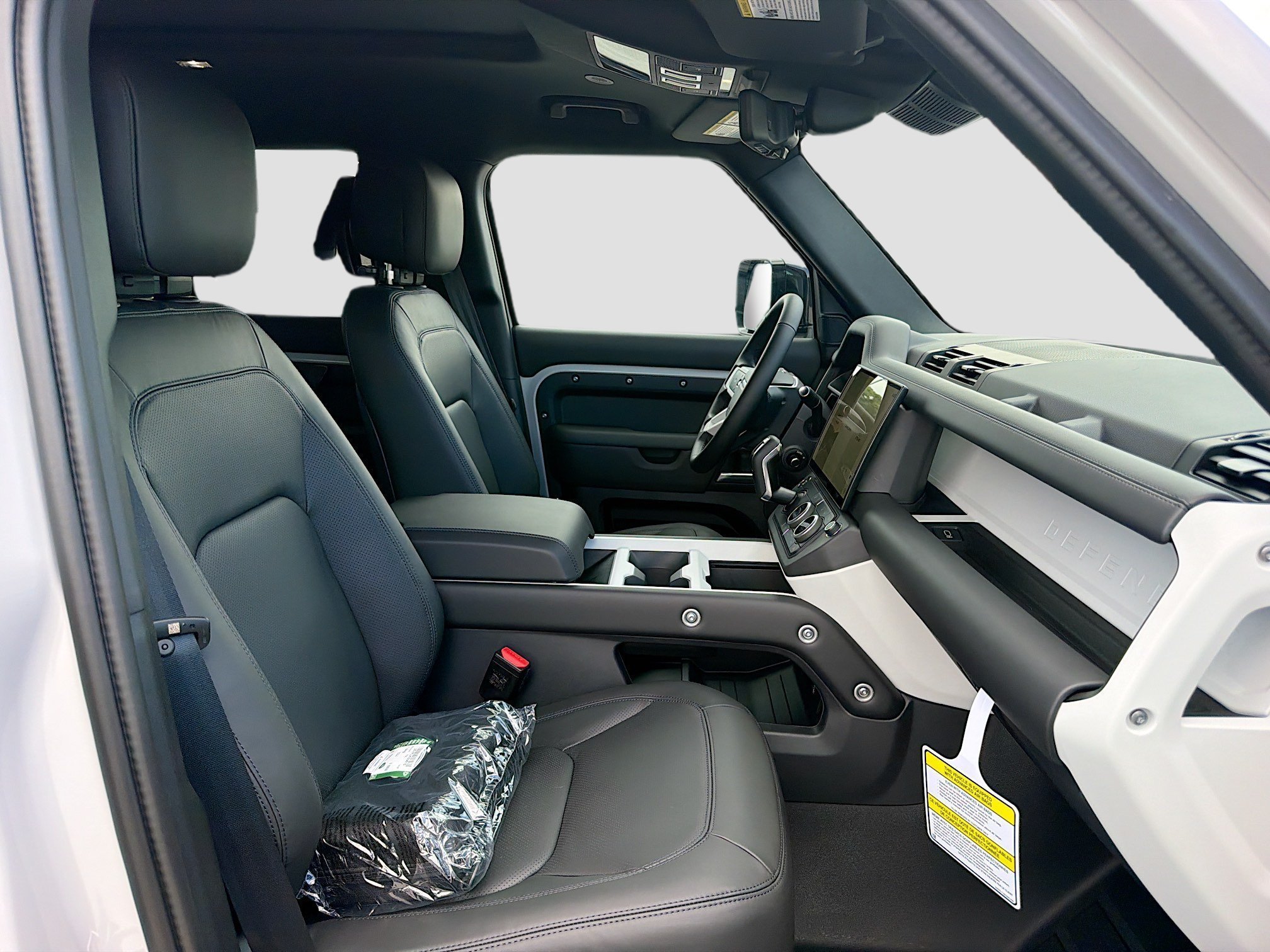 New 2026 Borasco Grey LAND ROVER X-Dynamic SE image 15