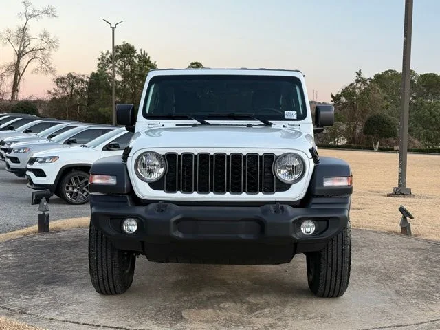 New 2026 Bright White Clear-Coat Exterior Paint Jeep Sport image 2