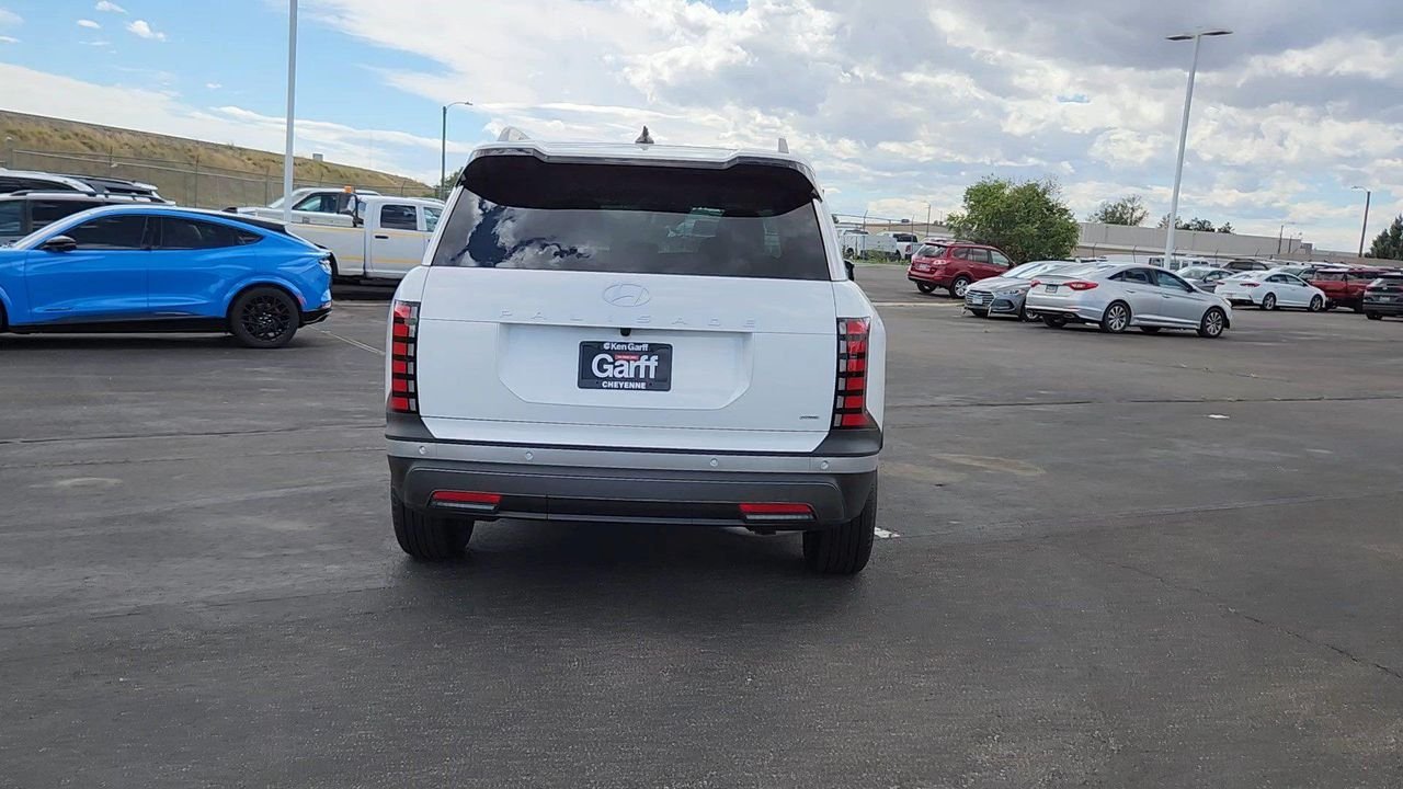 New 2027 Creamy White Pearl Hyundai SEL AWD image 3