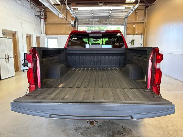 Used 2021 Red Chevrolet RST image 24