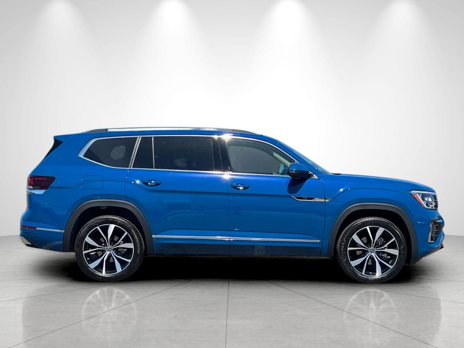 New 2026 Mountain  Lake Blue Metallic Volkswagen SEL Premium R-Line image 6