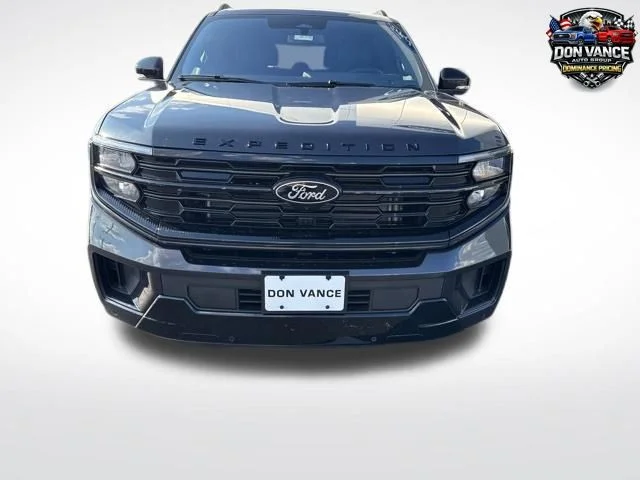 New 2025 Dark Matter Gray Metallic Ford Platinum® MAX image 8