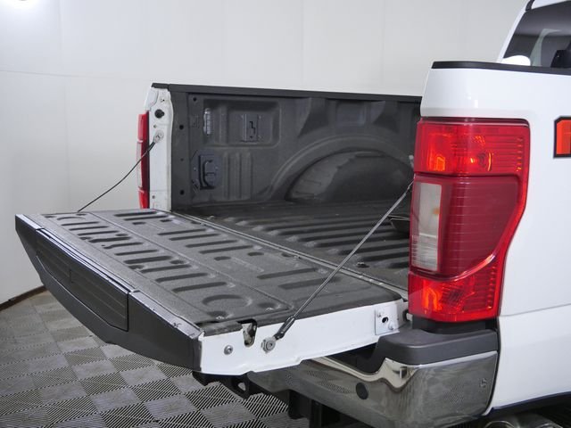 Certified Used 2020 White Ford Lariat image 17
