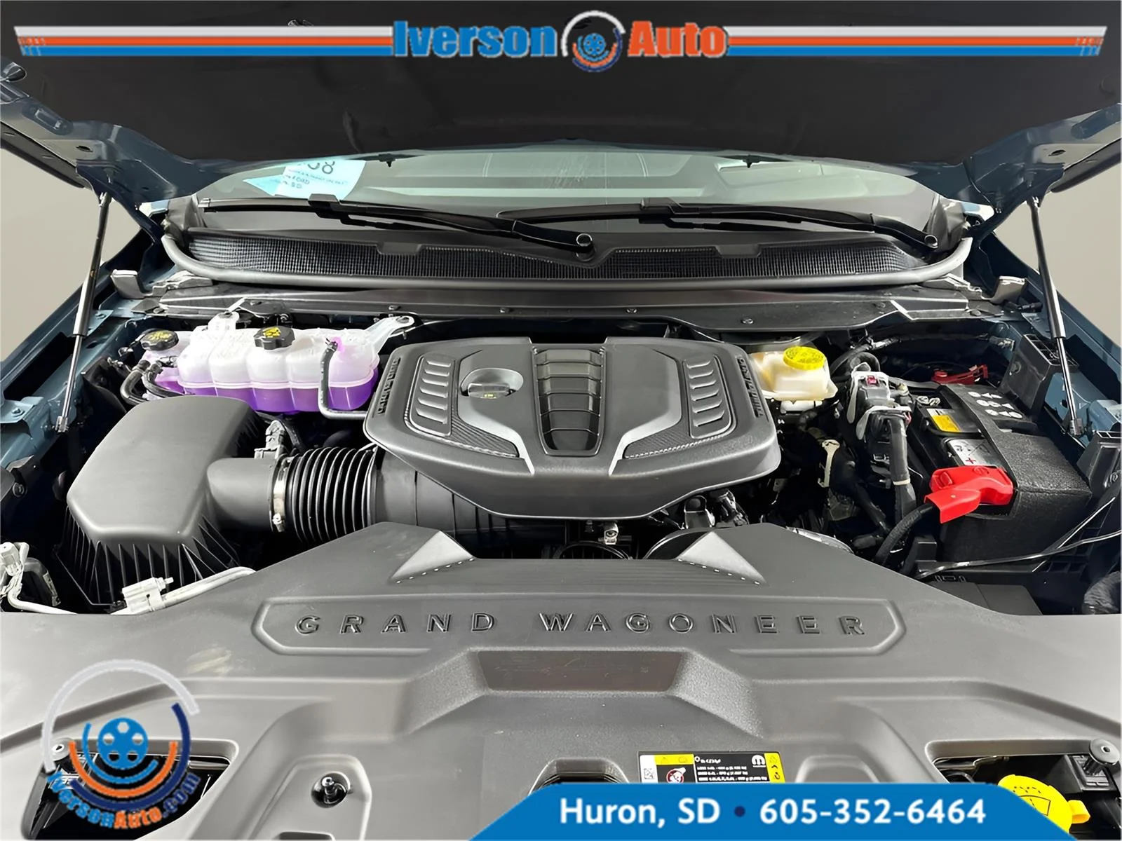 New 2026 Steel Blue Exterior Paint Jeep Limited Reserve image 4