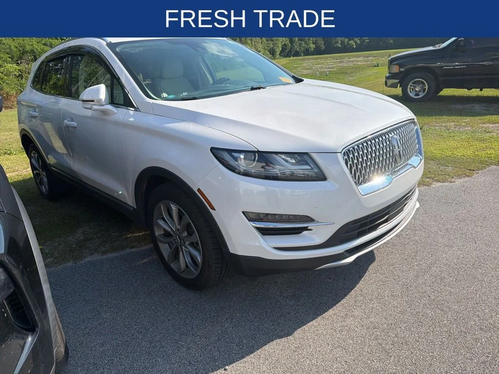 2019 Lincoln MKC Select FWD's photo