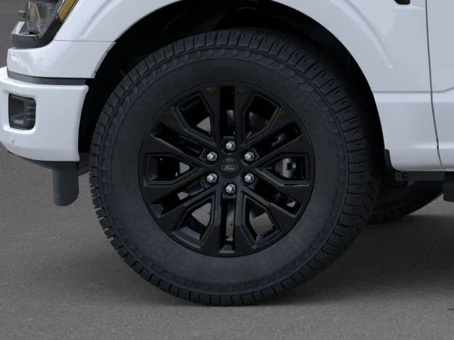 New 2026 Oxford White Ford XLT image 19