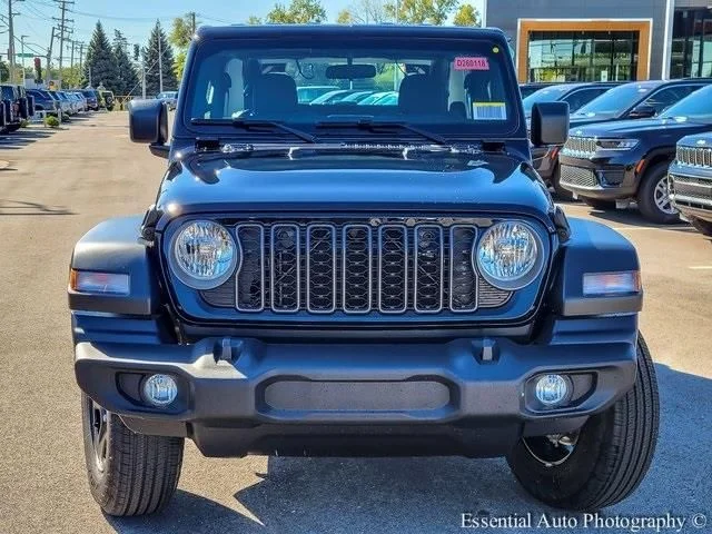 New 2026 Black Clear-Coat Exterior Paint Jeep Sport image 4