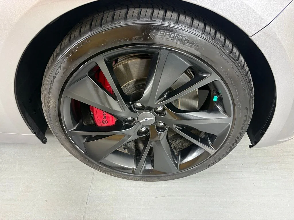 Used 2023 Silver Genesis 3.3T image 11