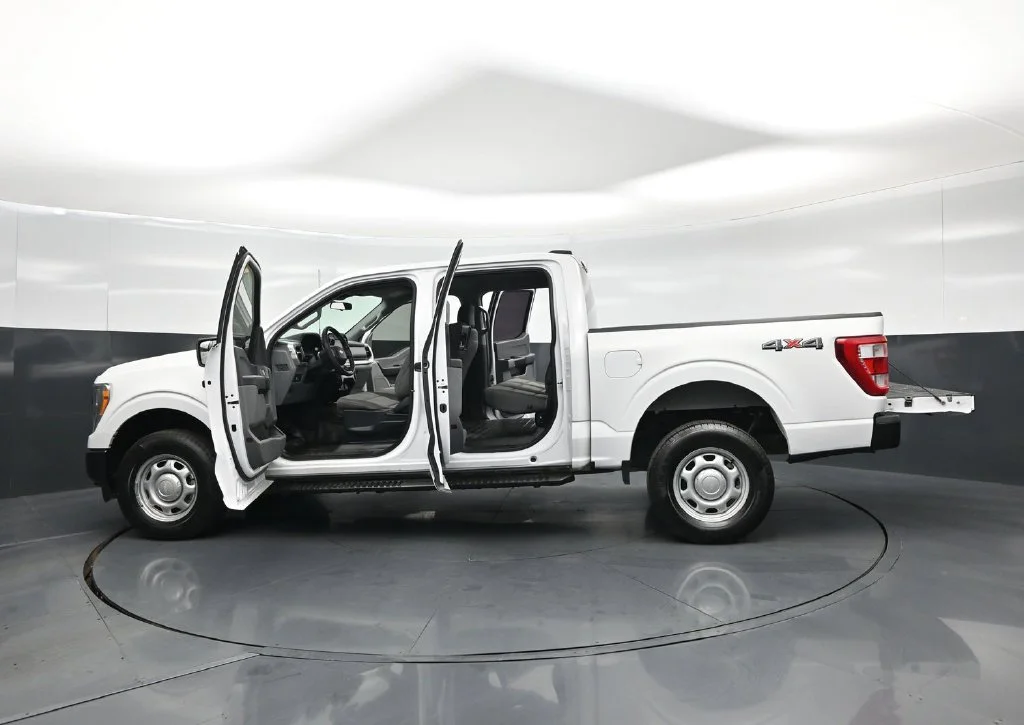 Certified Used 2021 White Ford XL image 27