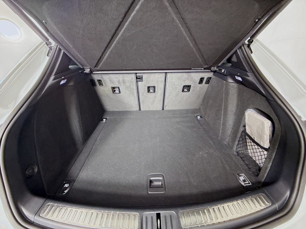 Used 2026 White Porsche  image 10