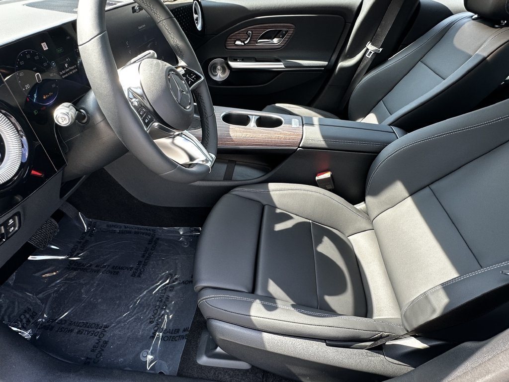 New 2027 Liquid Crystal Green Mercedes-Benz CLA 220 Hybrid image 43