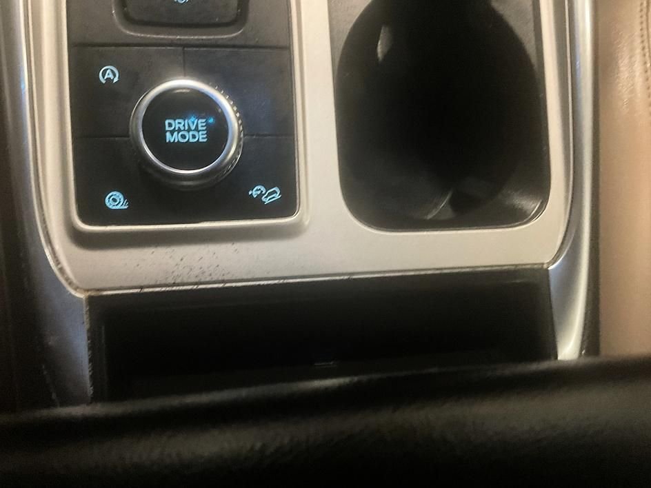 Used 2024 Blue Ford XLT image 22
