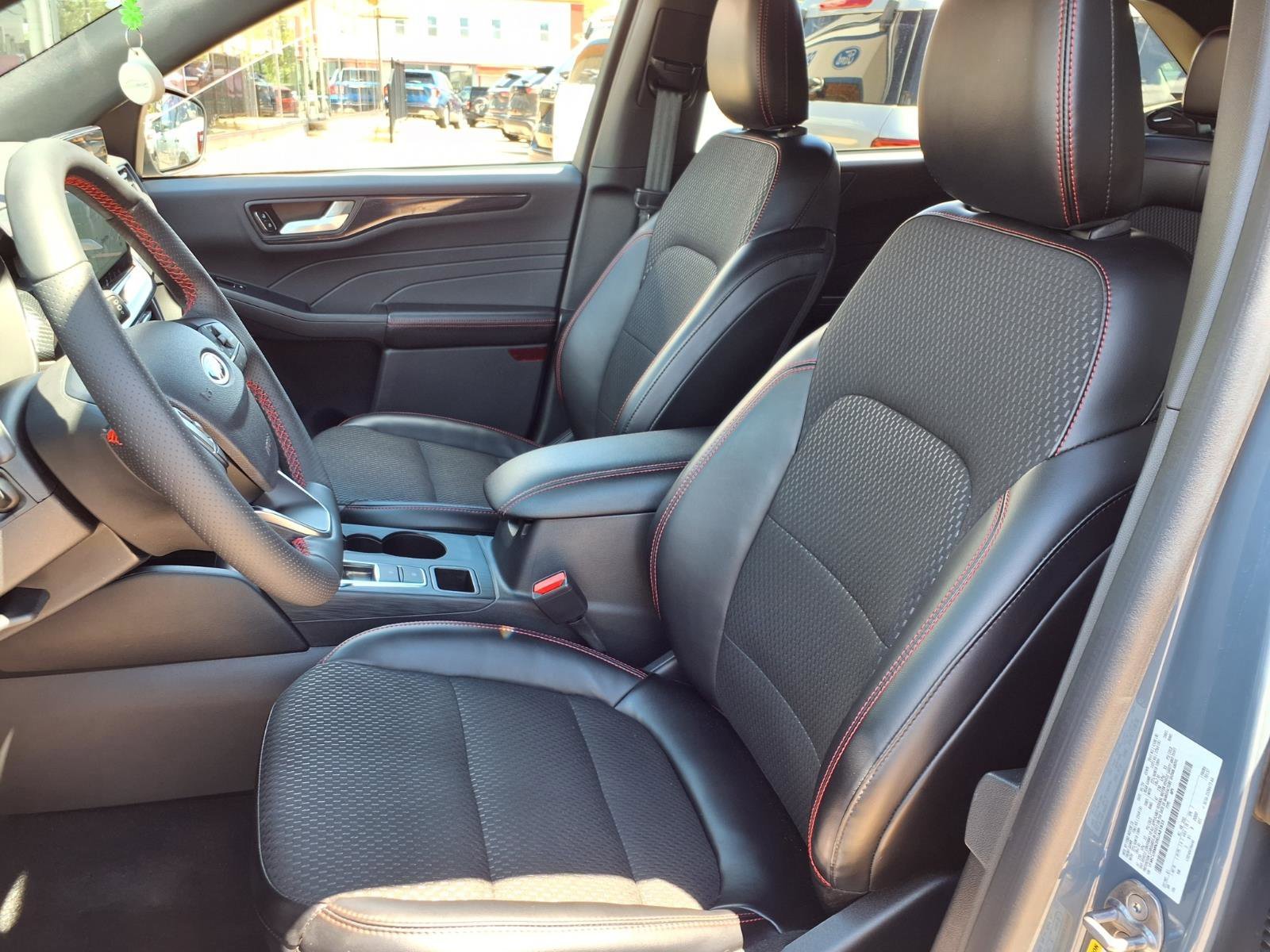 Used 2024  Ford ST-Line image 4