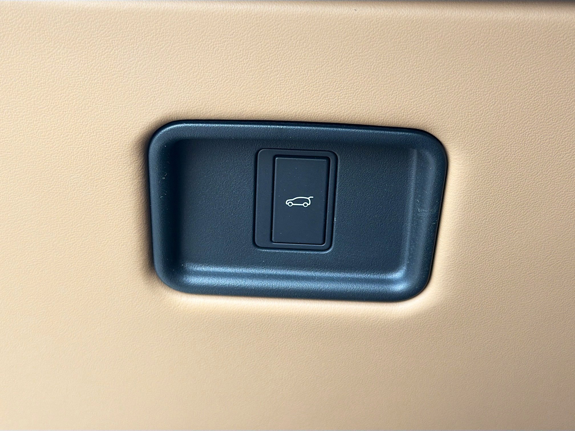 2026 Land Rover Range Rover SE - Photo 37