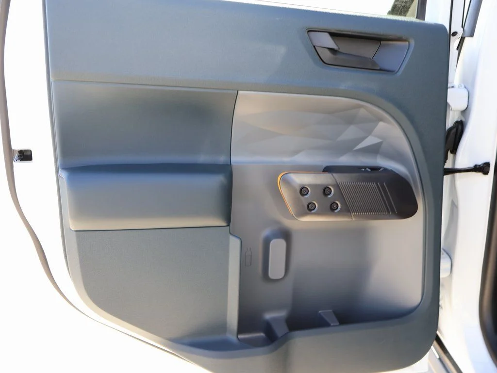 New 2026 Oxford White Ford Tremor® image 17