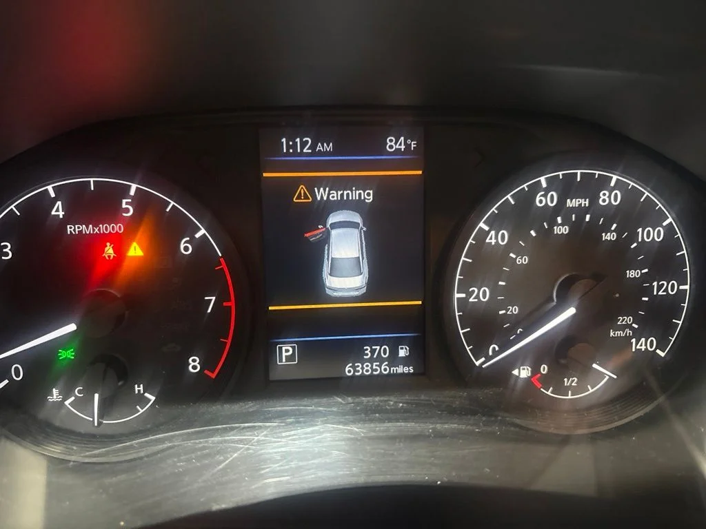 Used 2023 White Nissan 2.5 S image 7