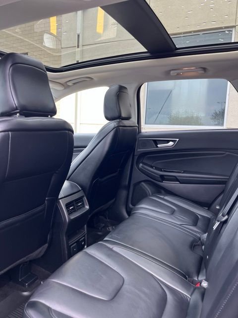 Used 2020 White Ford Titanium image 5