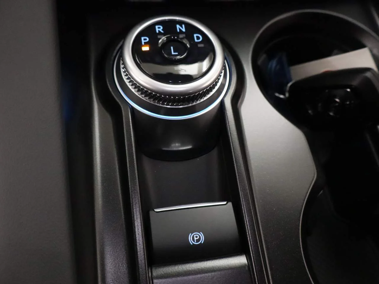New 2026 Carbonized Gray Metallic Ford Active image 8