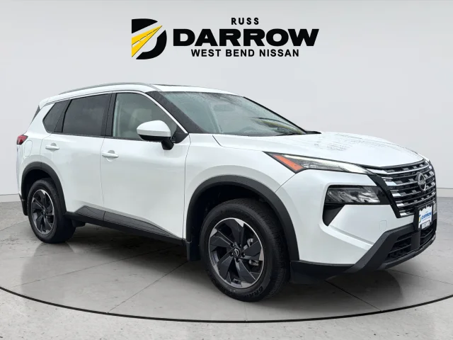 Used 2025 White Nissan SV image 7