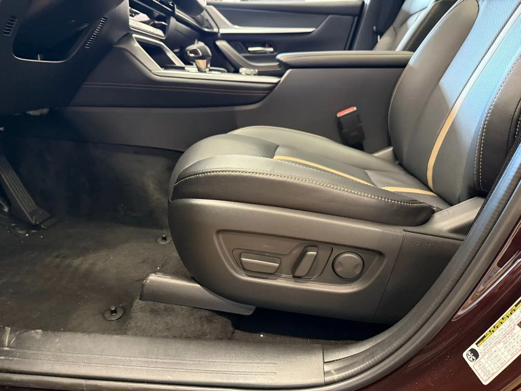New 2026 Artisan Red Premium Mazda 3.3 Turbo S Premium Plus AWD image 12