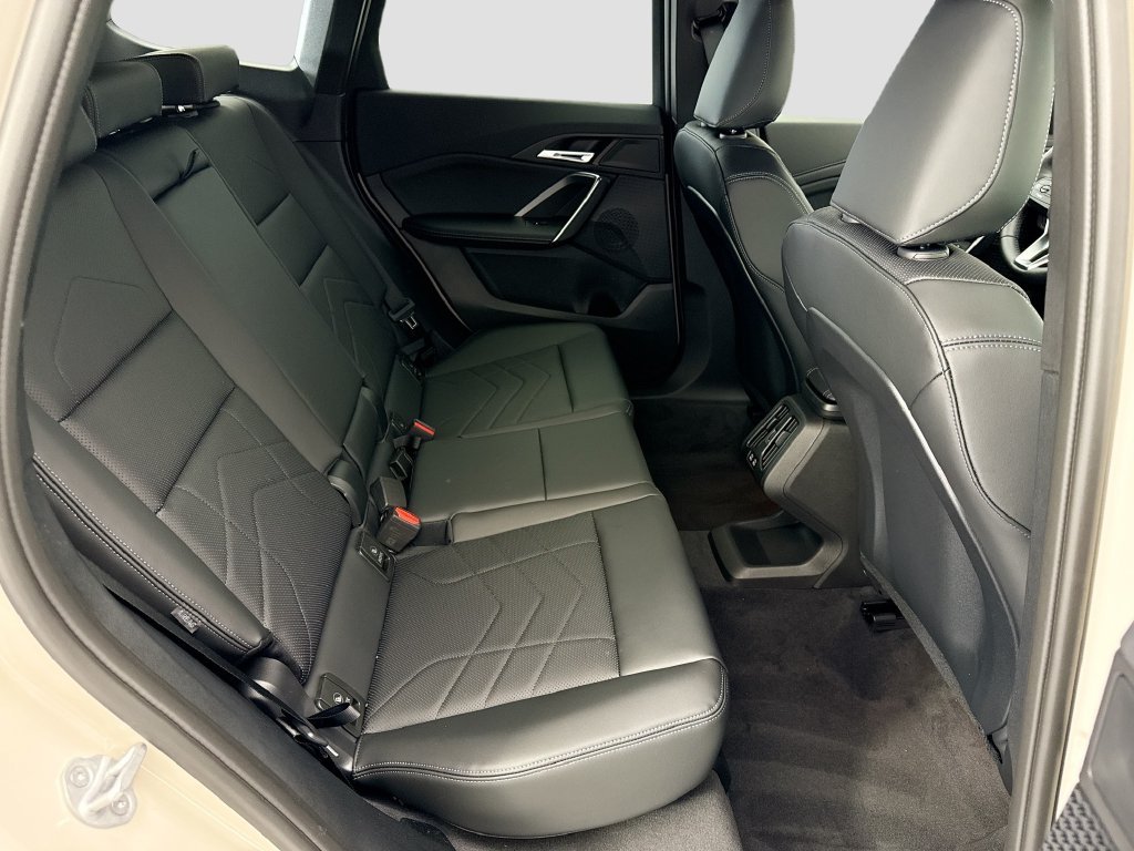 Used 2026 Gray Metallic BMW xDrive28i image 21
