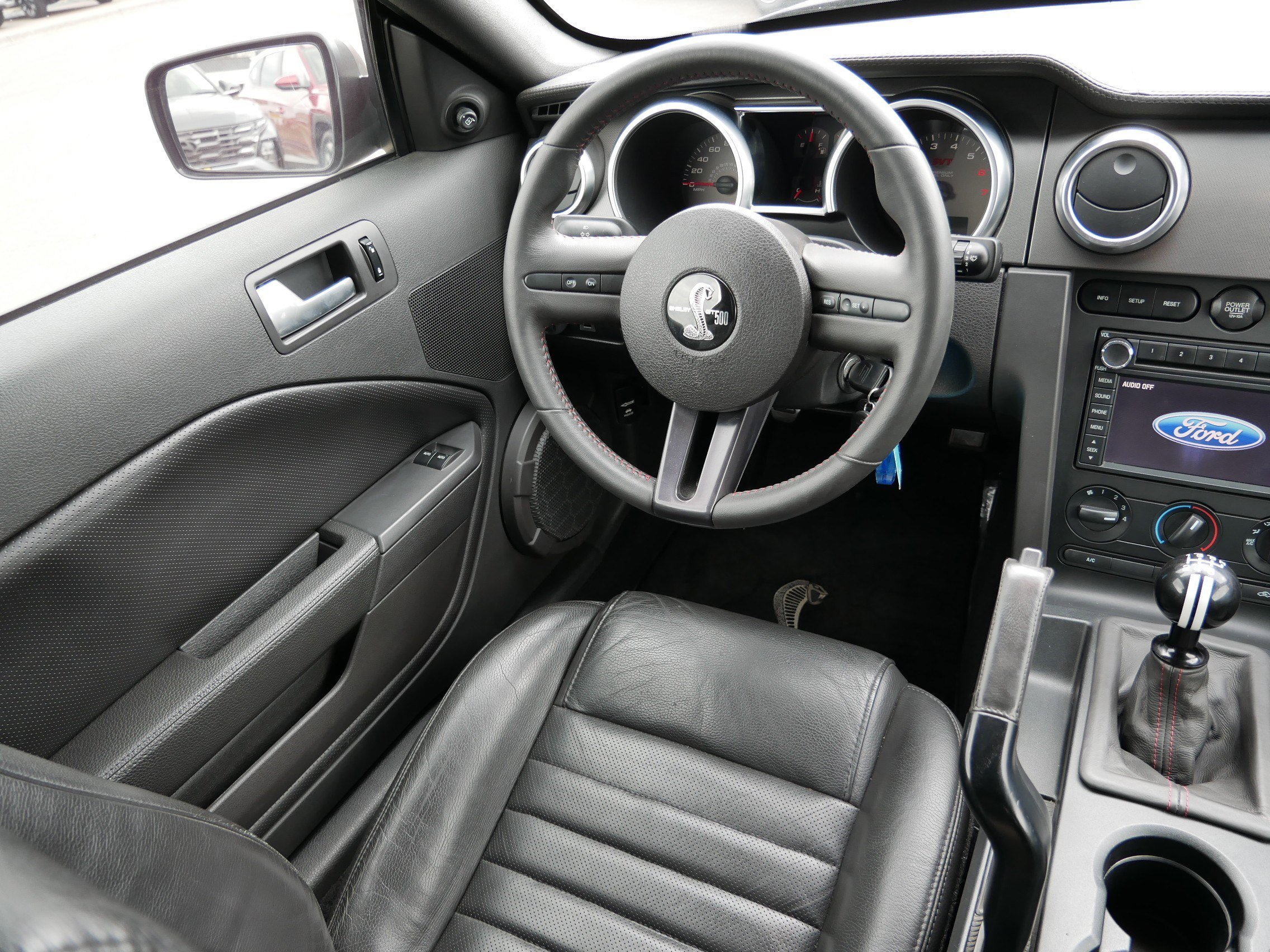 2008 Ford Mustang Shelby GT500 - Photo 9