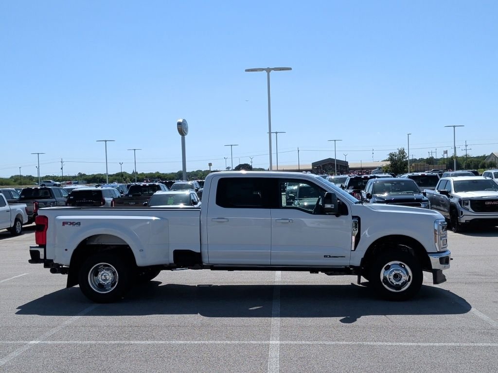 New 2026 Oxford White Ford F-350® Lariat® image 8