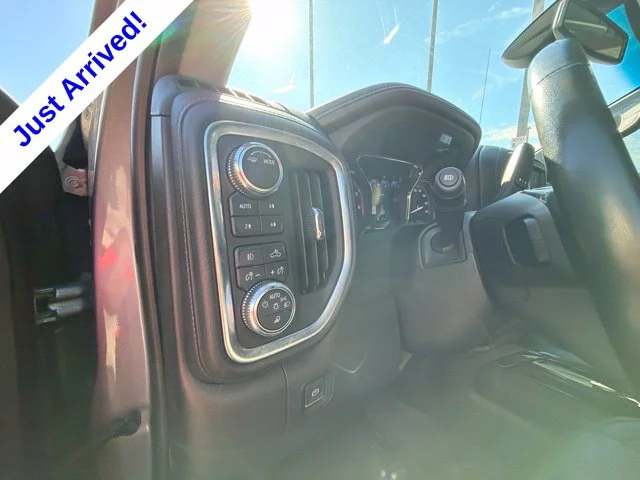 Used 2022 Gray GMC Denali image 47