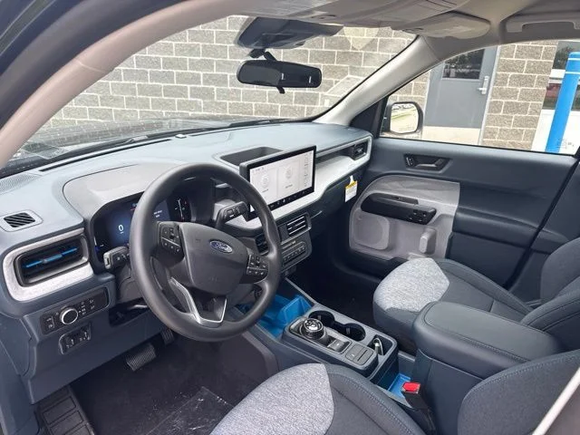 New 2026 Shadow Black Ford XLT image 19