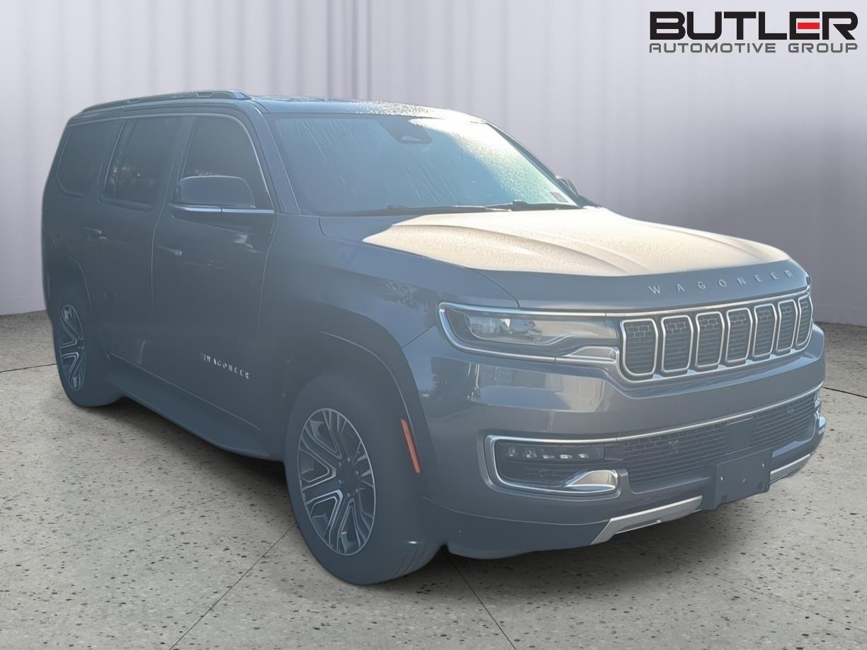 Used 2024 Baltic Gray Metallic Clearcoat Jeep Series II image 5
