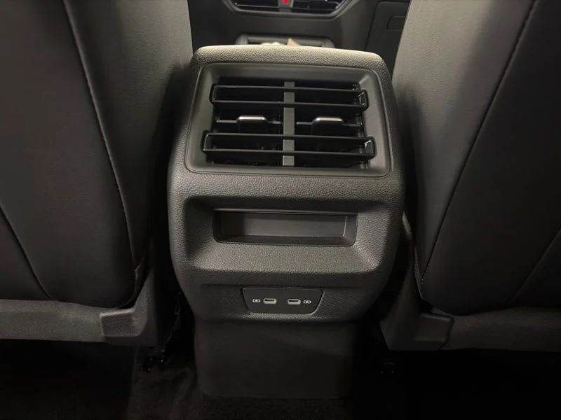 Used 2025 Gray Volkswagen 2.0T SE image 19