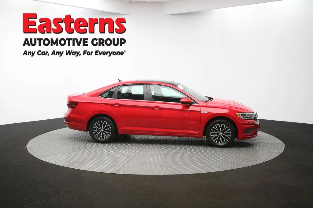 Used 2019 Red Volkswagen SEL image 46