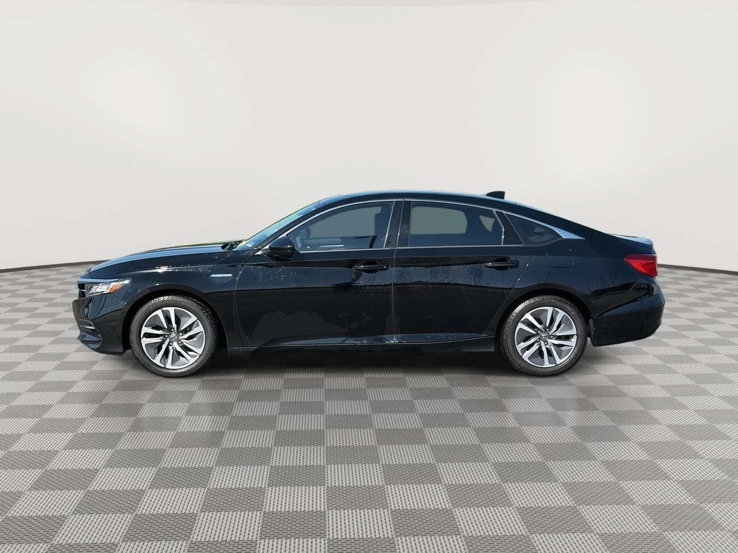 Certified Used 2019 Crystal Black Pearl Honda Base image 3