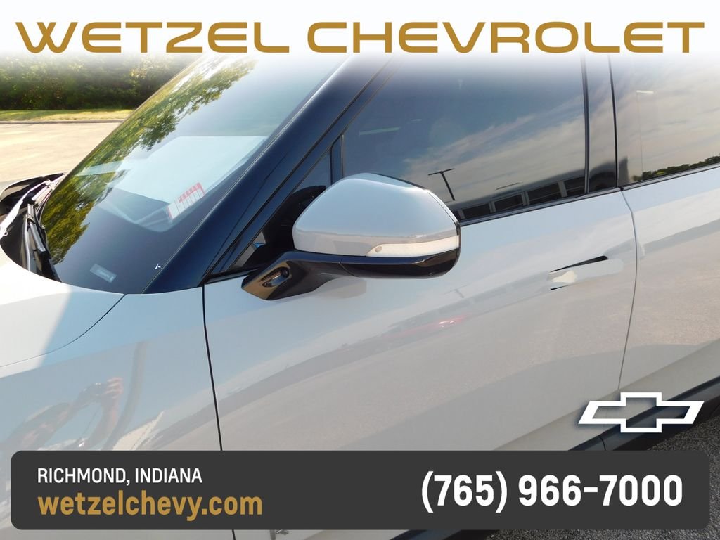 Used 2023 Blue Rivian Adventure image 12