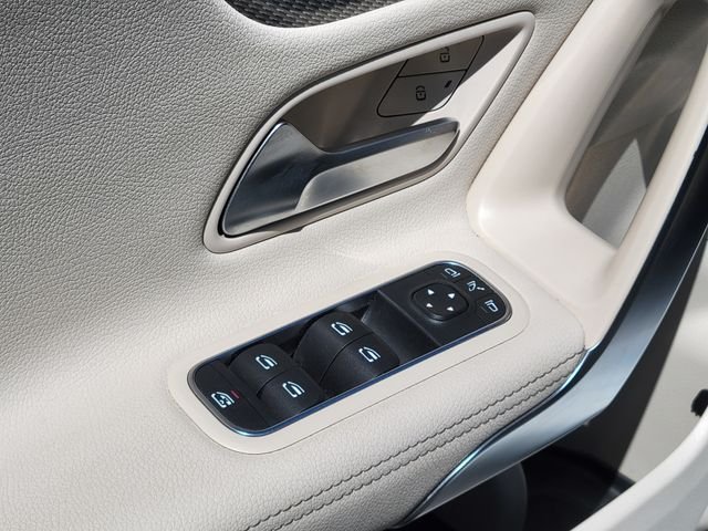 Used 2025 White Mercedes-Benz CLA 250 image 25